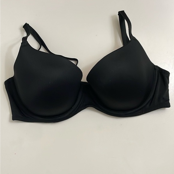 PINK Victoria's Secret Other - Pink Everywhere Lightly Lined Bra 36B